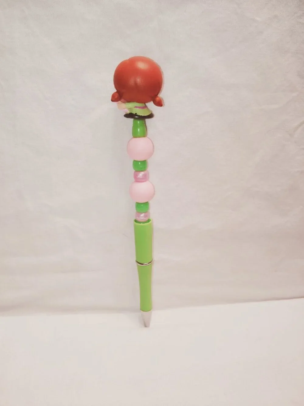 Disney Doorable- Child Anna- Handmade Beaded Pen